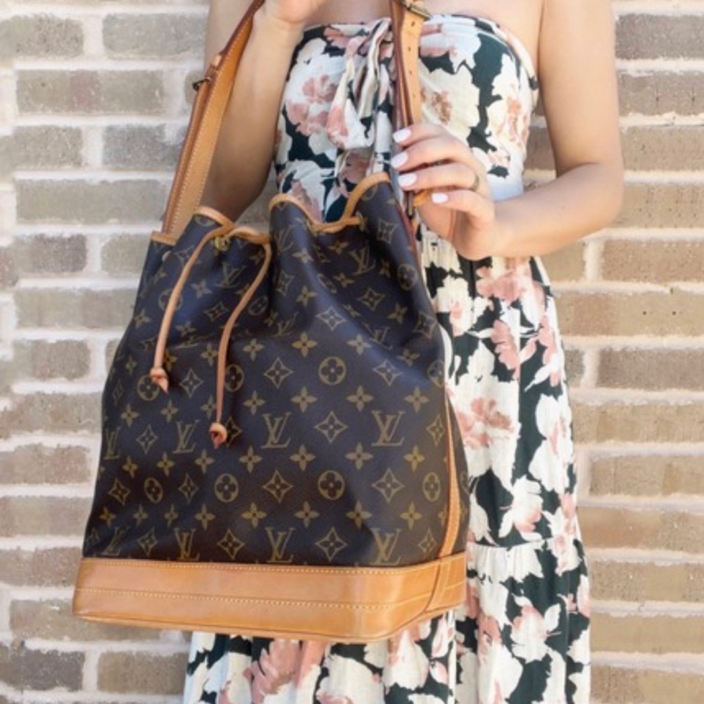 Authentic vintage Louis Vuitton noe Bucket Gm